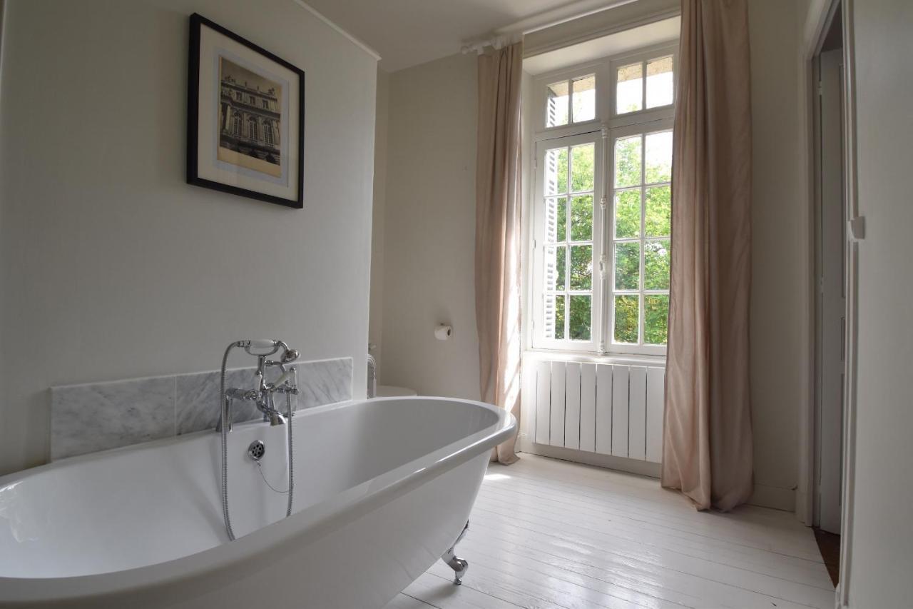 Bed and Breakfast Manoir De Plaisance Benon Exteriér fotografie